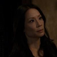 VIDEO: Sneak Peek - Tonight's Episode of CBS's ELEMENTARY Video