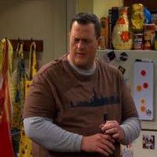 VIDEO: Sneak Peek - 'This Old Peggy' Episode of CBS's MIKE & MOLLY