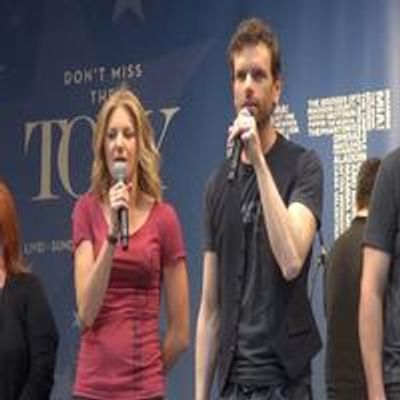 TV: Nolan, Christie and ONCE Cast Sing at STARS IN THE ALLEY!