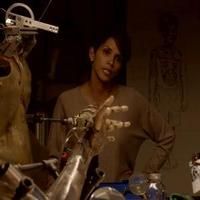 VIDEO: Sneak Peek - Halle Berry Stars in New CBS Thriller EXTANT Video