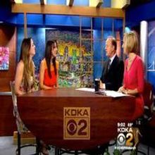 STAGE TUBE: Caroline Bowman and Desi Oakley Discuss Playing 'Eva Perón' in EVITA Tou