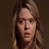 VIDEO: Sneak Peek - 'March of Crimes' Episode of PRETTY LITTLE LIARS