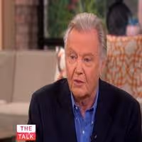 VIDEO: Jon Voight Chats 'Ray Donovan' Role on THE TALK Video