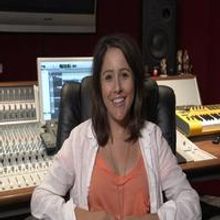 TV Exclusive: Alli Mauzey Previews RED EYE OF LOVE!