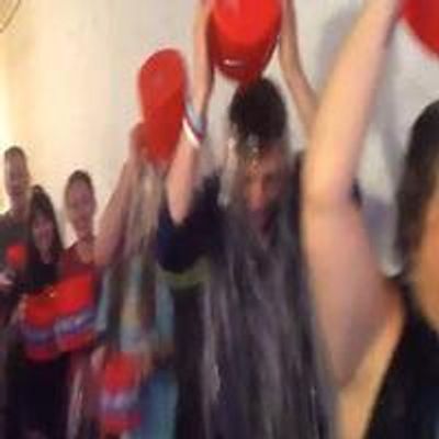 STAGE TUBE: ONCE Cast Takes ALS Ice Bucket Challenge!