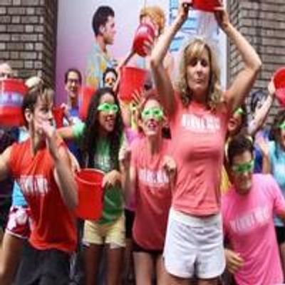 STAGE TUBE: MAMMA MIA! Cast Gets Soaked for ALS