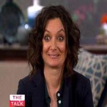 VIDEO: Watch Sara Gilbert Announce Her Pregnancy Live on THE TALK