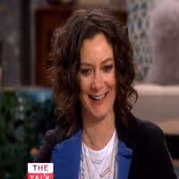 VIDEO: Sara Gilbert Chats Reaction to Her Pregnancy Announcement on THE TALK Video