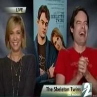 STAGE TUBE: Reporter Fails Interview with Kristen Wiig and Bill Hader of SKELETON…