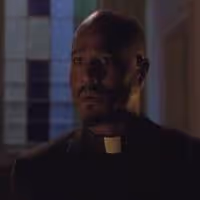 VIDEO: Sneak Peek - 'Four Walls and a Roof' Episode of THE WALKING DEAD