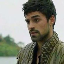 VIDEO: Sneak Peek - 'Blood for Blood' Episode of The CW's REIGN