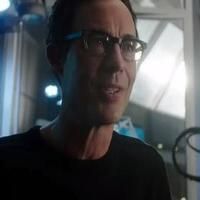 VIDEO: Sneak Peek - 'Plastique' Episode of The CW's THE FLASH Video