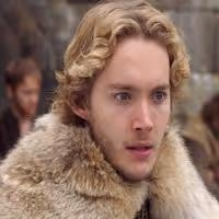 VIDEO: Sneak Peek - Mid-Season Finale of The CW's REIGN