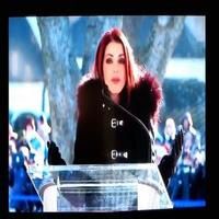 STAGE TUBE: Family of Elvis Presley Celebrates Rocker's 80th Birthday in Graceland