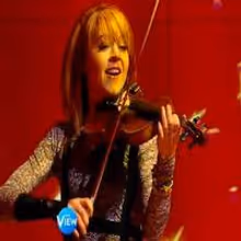 VIDEO: Electric Violinist Lindsey Stirling Performs on THE VIEW