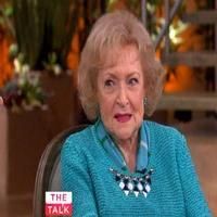 VIDEO: Betty White Talks Final Season of 'Hot in Cleveland' on THE TALK