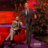 VIDEO: Eddie Redmayne Recreates His First Musical Theater Experience in OLIVER