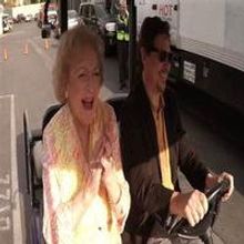 VIDEO: HOT IN CLEVELAND Cast Surprises Betty White with Flash Mob on Her 93rd…