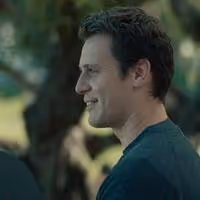 VIDEO: Sneak Peek - 'Looking Down the Road' Episode of HBO's LOOKING Video