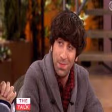 VIDEO: Simon Helberg Chats 'Big Bang Theory' on THE TALK