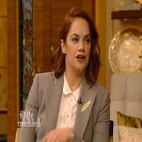 VIDEO: Ruth Wilson Chats Broadway's CONSTELLATIONS on 'Live' Video