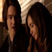 VIDEO: Sneak Peek - 'Stay' Episode of The CW's VAMPIRE DIARIES
