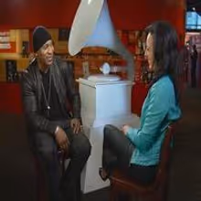 VIDEO: Sneak Peek - Grammy Host LL Cool J Visits CBS SUNDAY MORNING, 2/8