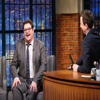 VIDEO: SNL's Bobby Moynihan Talks Chris Christie Impression & More on LATE NIGHT