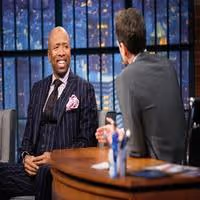 VIDEO: Kenny Smith Talks New Series 'Meet the Smiths' on LATE NIGHT Video