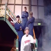 STAGE TUBE: THE RAILWAY CHILDREN Share 'Theatre Funk Challenge' 2015 Video
