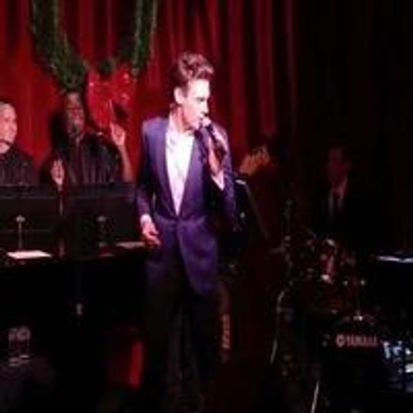 STAGE TUBE: JERSEY BOYS' Erich Bergen Sings 'Crazy Tonight' at Birdland! - Cabaret Theater Video