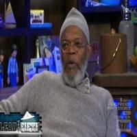 VIDEO: Samuel L. Jackson Gives Bill Cosby the Benefit of the Doubt on WATCH WHAT…