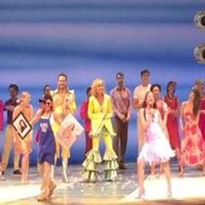 STAGE TUBE: Broadway's MAMMA MIA! Debuts BC/EFA Collection Rap!