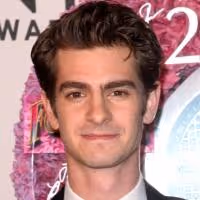 THE AMAZING SPIDER-MAN 2's Andrew Garfield and Emma Stone Support 'Earth Hour Blue'…