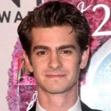THE AMAZING SPIDER-MAN 2's Andrew Garfield and Emma Stone Support 'Earth Hour Blue'…