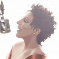 BWW Reviews: Endearing LIZA Minnelli Performs at Walt Disney Concert Hall