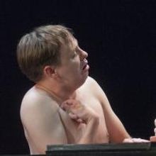 BWW REVIEW: 'THE ELEPHANT MAN' COMES IN FROM THE COLD AT NEW REP