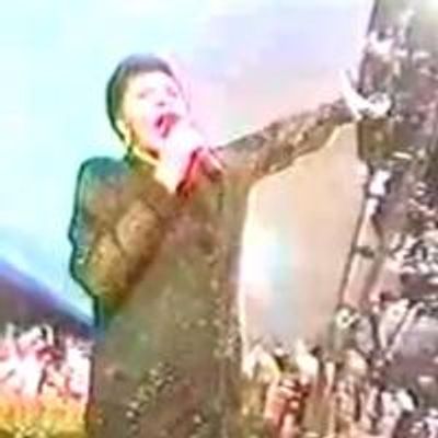 STAGE TUBE: Leslie Uggams Performs 'June is Bustin' Out All Over'; Talks Lyrics Flub