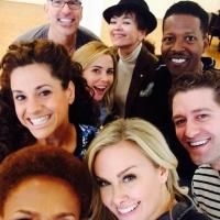 Laura Bell Bundy Shares HAIRSPRAY Reunion Selfie on Facebook