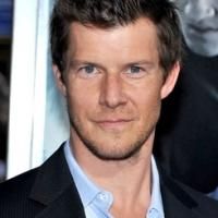 Eric Mabius Boards NBC's CHICAGO FIRE