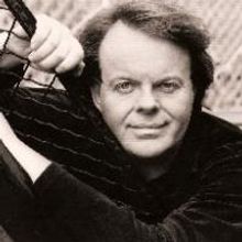 Broadway Vet Kelly Briggs to Star in CATS at Broadway Theatre of Pitman