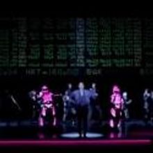 STAGE TUBE: First Look at Kimiko Glenn, Tom Hewitt and More in YOSHIMI BATTLES PINK…