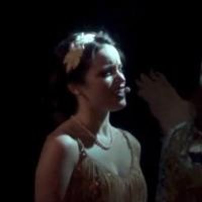 STAGE TUBE: GLEE's Lindsay H. Pearce Sings 'Everybody's Free' at Rockwell Table & Stage