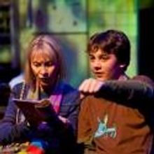 BWW Reviews: Mildred's Umbrella's KIMBERLY AKIMBO - Funny, Tragic Tale of American Fa