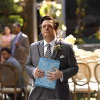 Sneak Peek - Nathan Lane Guests on Season Finale of MODERN FAMILY Tonight