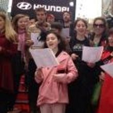 TV Exclusive: ANNIE's Crawford & More Sing 'Tomorrow' in Times Square to Raise Money…