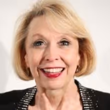 Julie Halston Joins ON THE TOWN This Week; Jackie Hoffman Out With Foot Injury