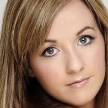 Gaelic Singer Lisa Kelly to be Featured at Masterworks Christmas Concert, 12/8