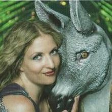 BWW Reviews: A Wonderful New Theater Inaugurated In Side-Splitting Style: A MIDSUMMER