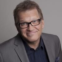 Comedian Drew Carey to Bring Evening of Stand-Up to the Mayo Center, 4/26